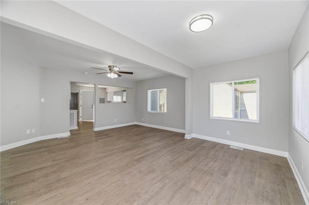 https://bt-photos.global.ssl.fastly.net/rein/orig_boomver_1_10635331-2.jpg