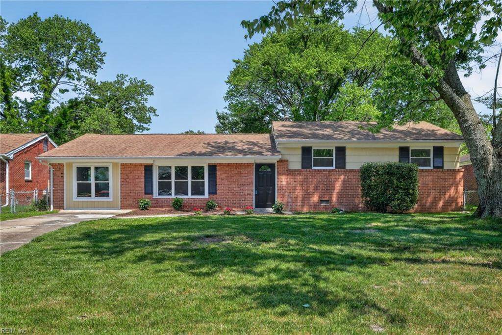 514 Brentwood Dr - Photo 1