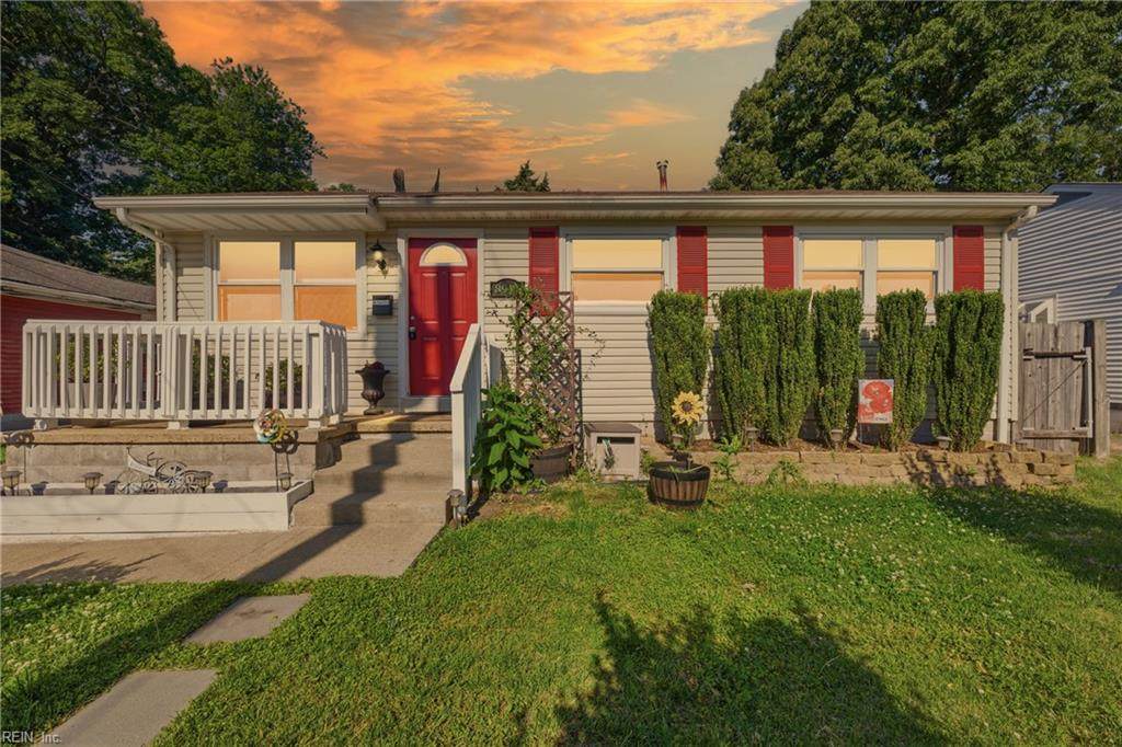 8913 Hastings St - Photo 1