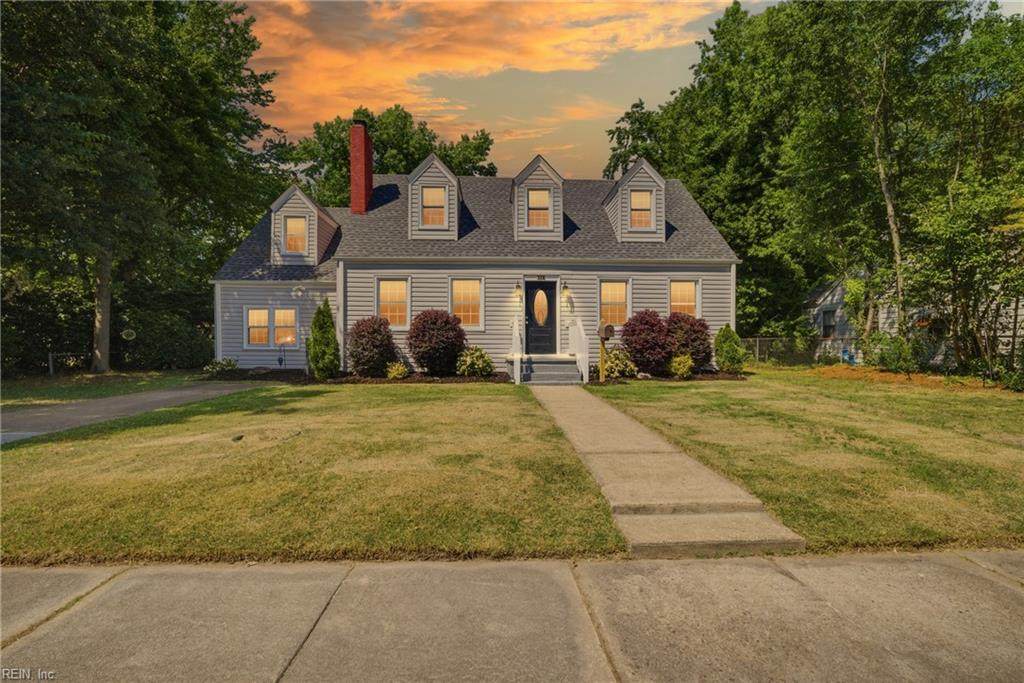112 Dumont Ave - Photo 1