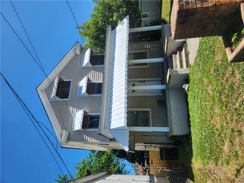 1917 Prentis Ave - Photo 1