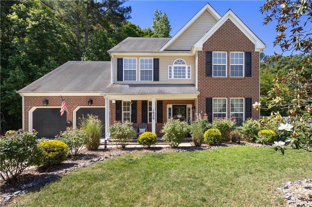 1029 English Oak Dr - Photo 1