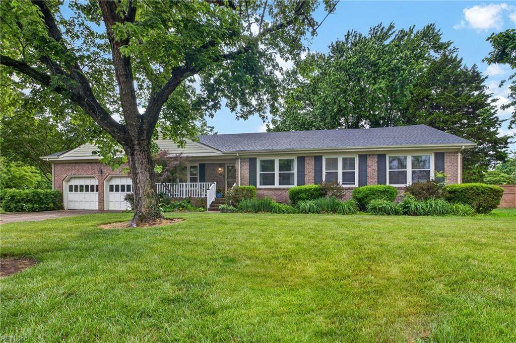 801 Adrian Dr - Photo 1