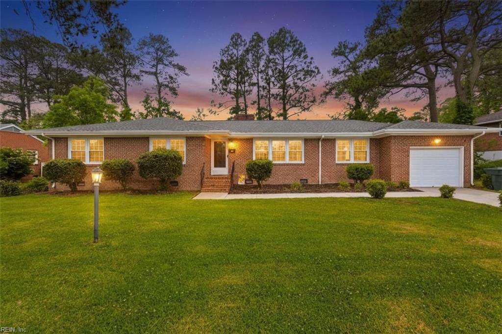 413 Shoreline Dr - Photo 1