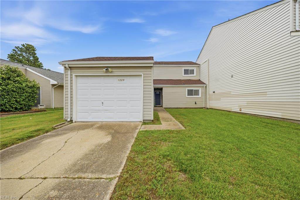 1220 Ferndale Ct - Photo 1