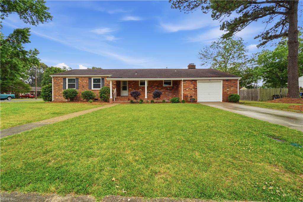 212 Hallbridge Dr - Photo 1