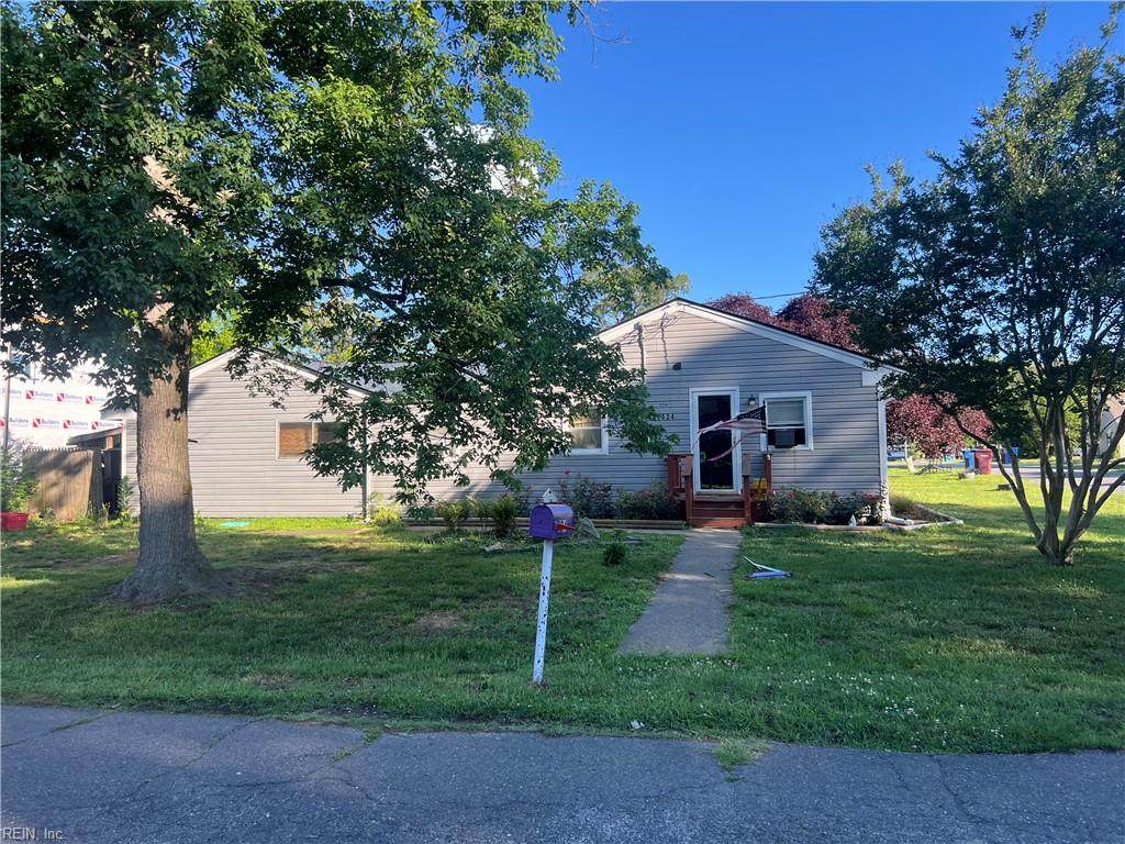 124 Taxus St - Photo 1