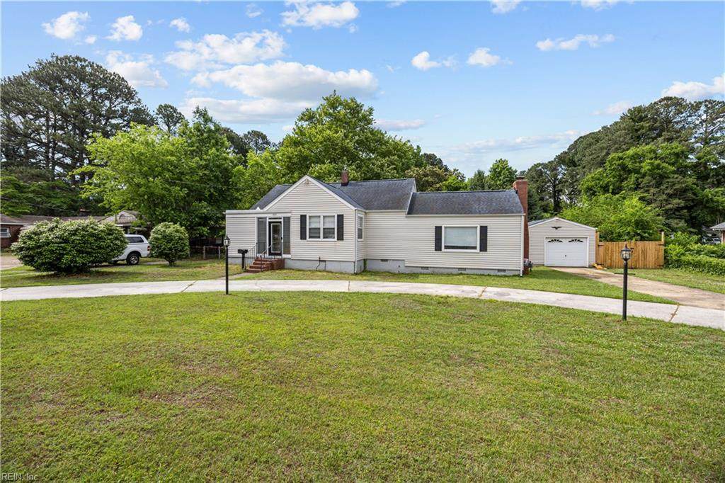 519 Thole St - Photo 1