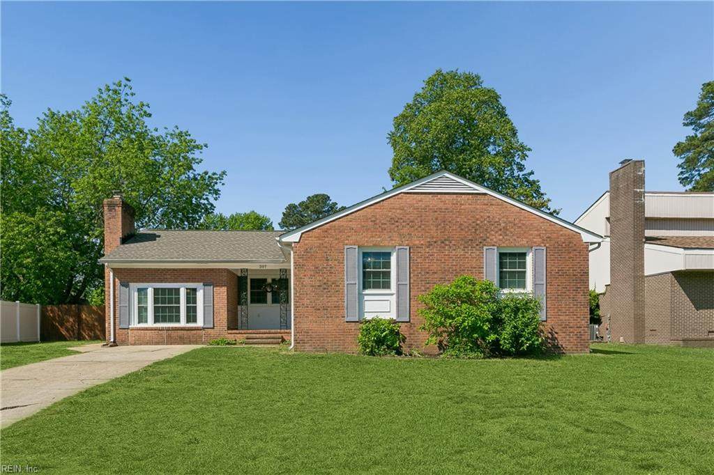 207 Telford Dr - Photo 1