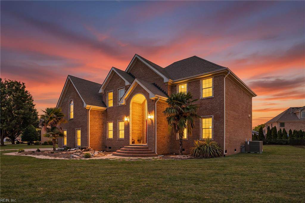 404 Vespasian Cir - Photo 1