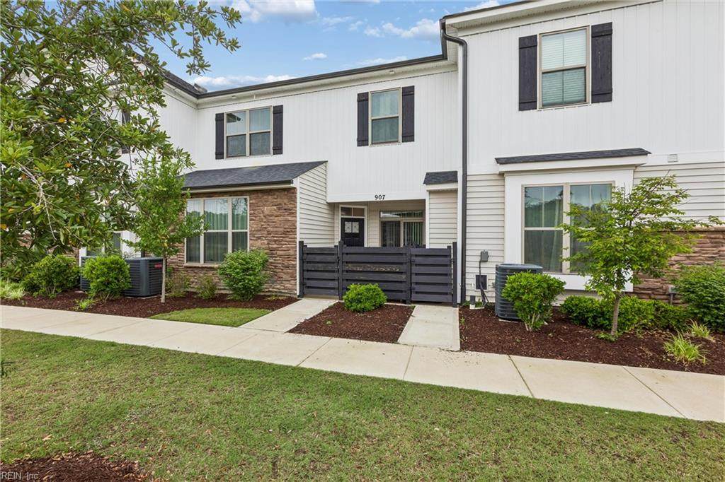 907 Kathy Ann Way - Photo 1
