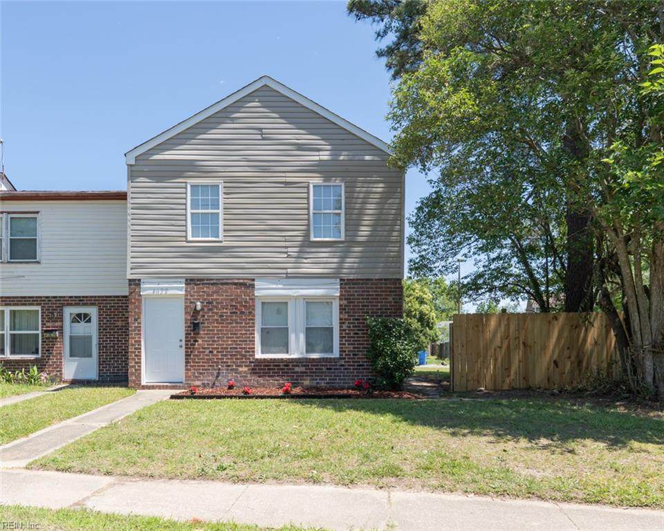 4032 Sloop Trl - Photo 1