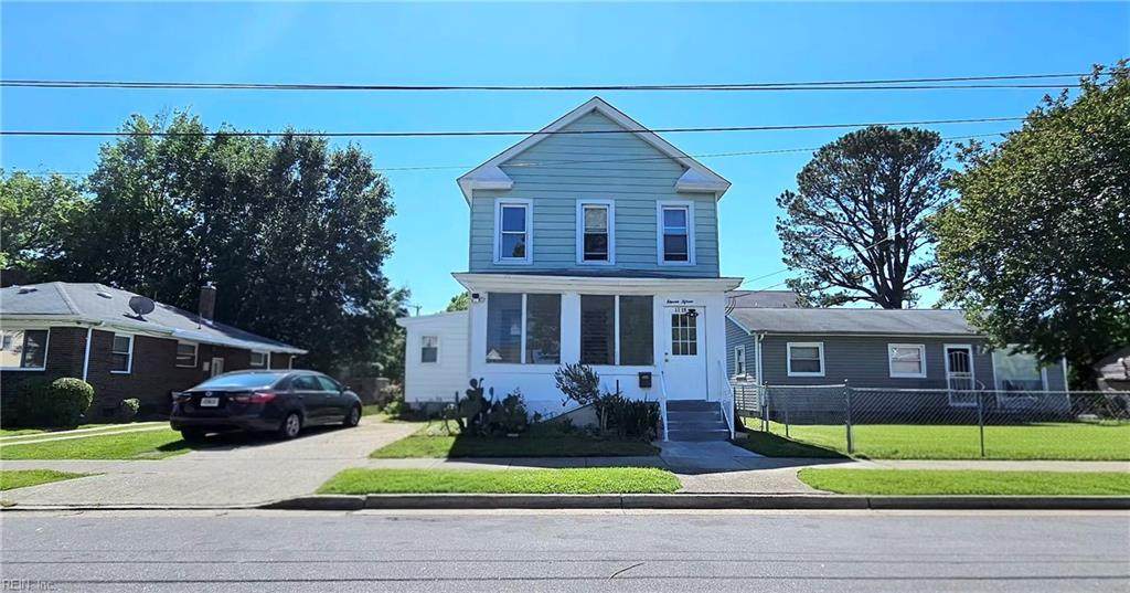 1115 Oaklawn Ave - Photo 1
