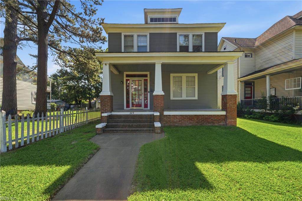 229 Maryland Ave - Photo 1