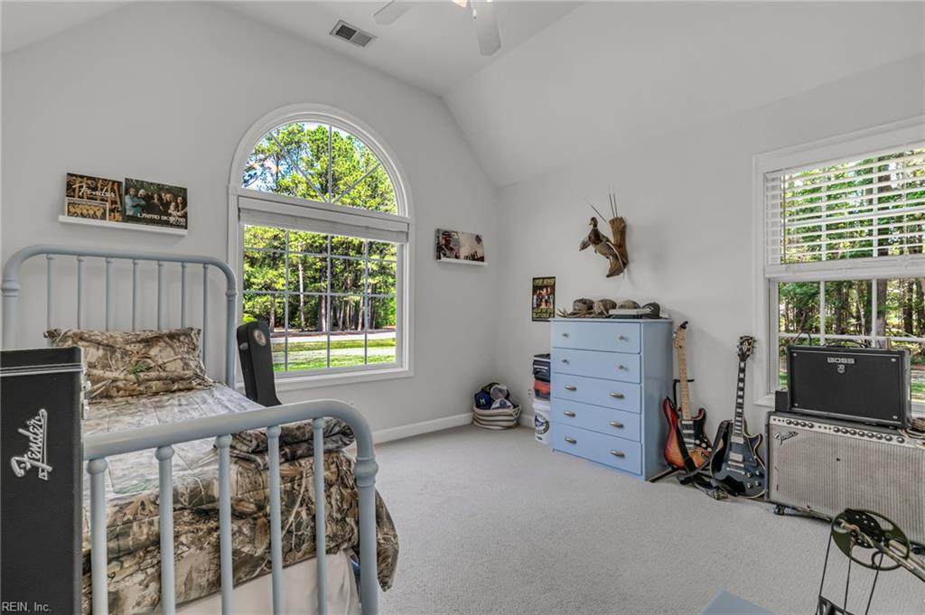 https://bt-photos.global.ssl.fastly.net/rein/orig_boomver_1_10638687-2.jpg