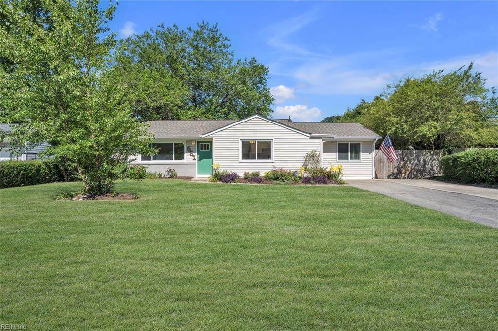 661 Kenneth Rd - Photo 1