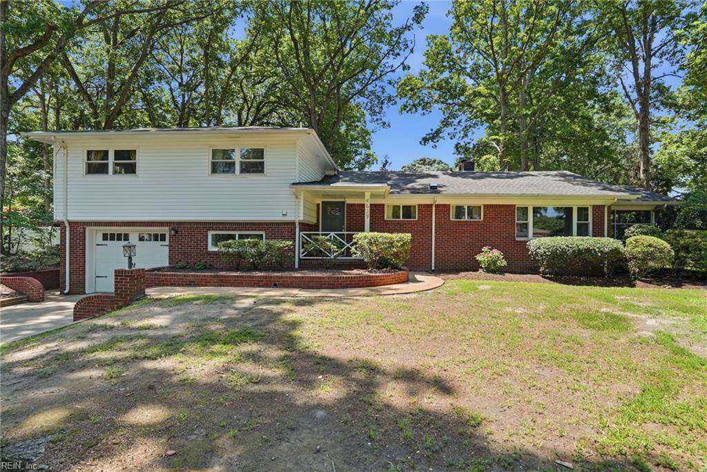 4629 Hermitage Rd - Photo 1
