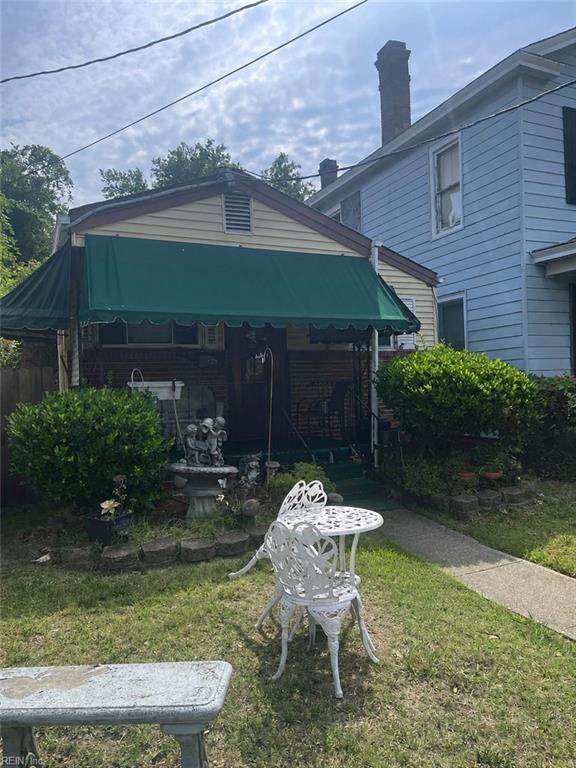 2126 Chestnut Ave - Photo 1