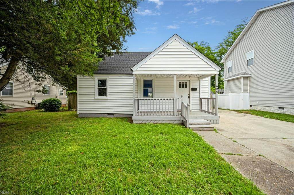 620 Delaware Ave - Photo 1