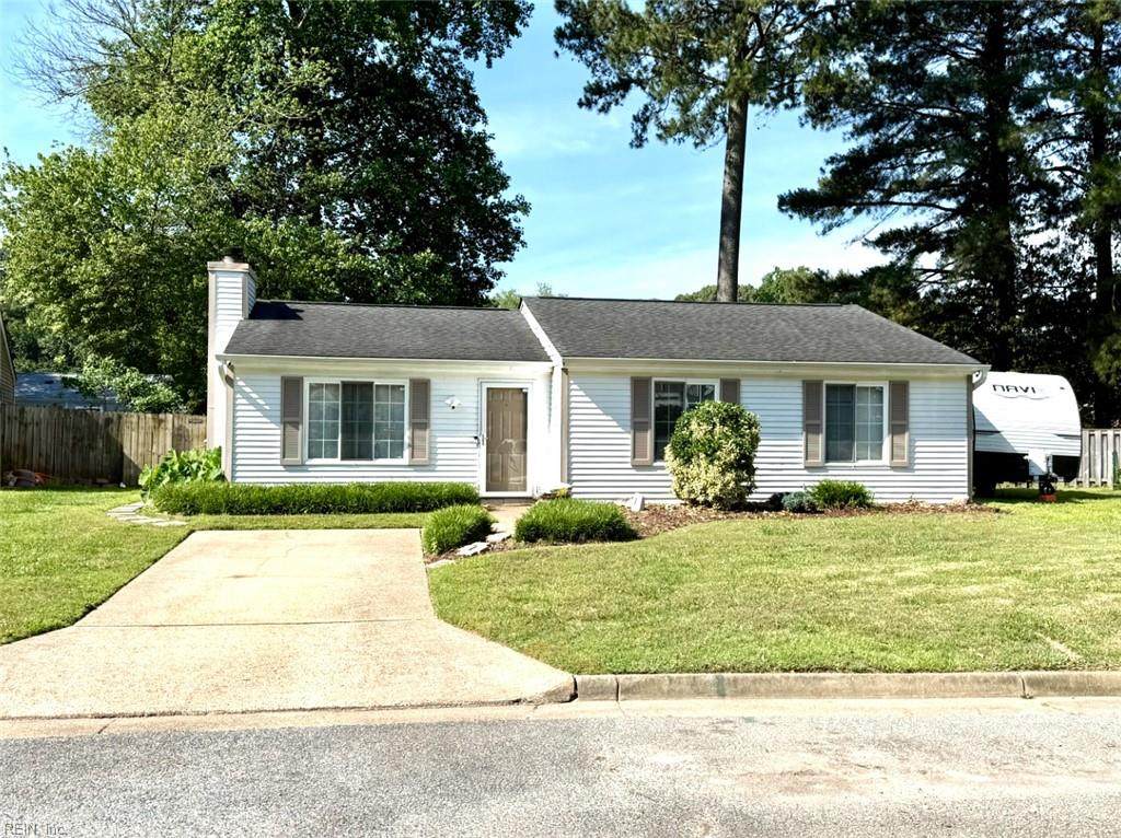 220 Rockingham Dr - Photo 1