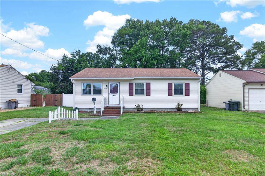825 Thames Dr - Photo 1