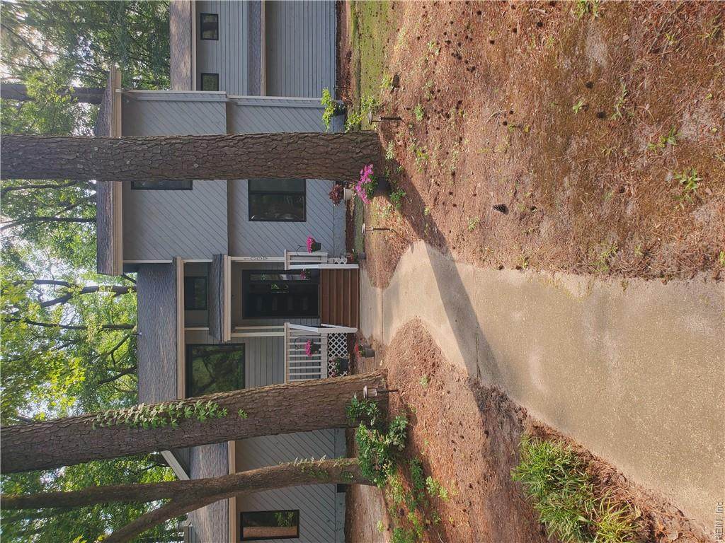 1009 Ranchero Rd - Photo 1