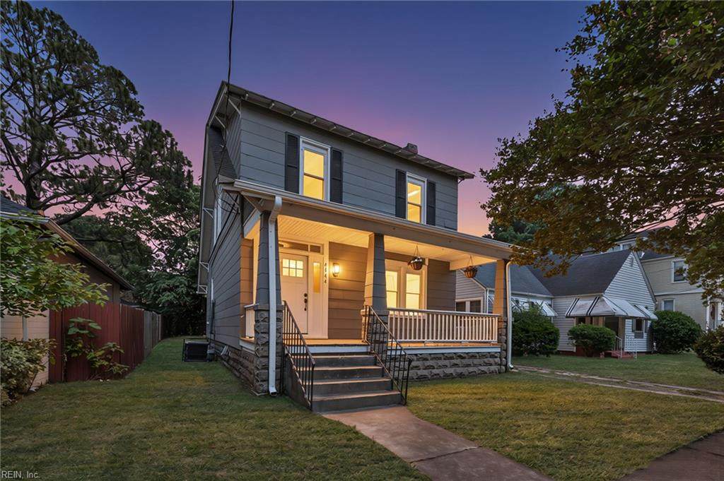 2444 Ballentine Blvd - Photo 1