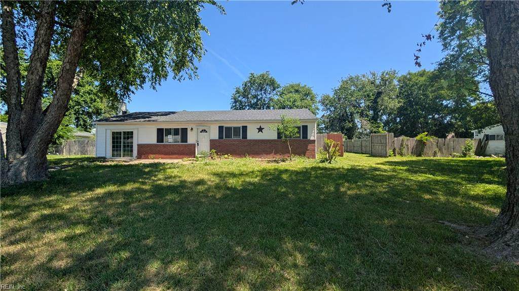 2852 Shore Dr - Photo 1