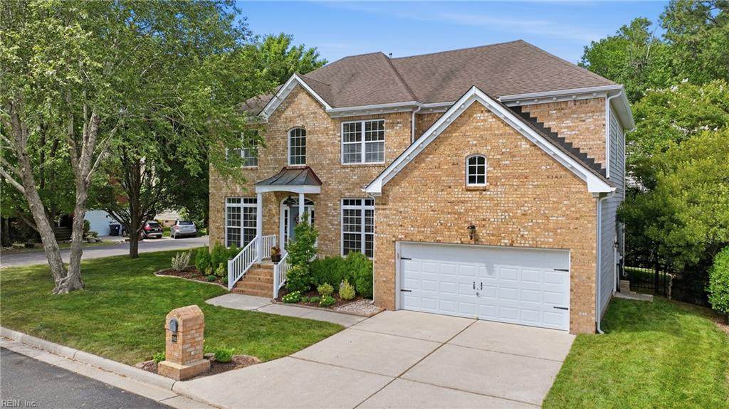 700 Blossom Cir - Photo 1