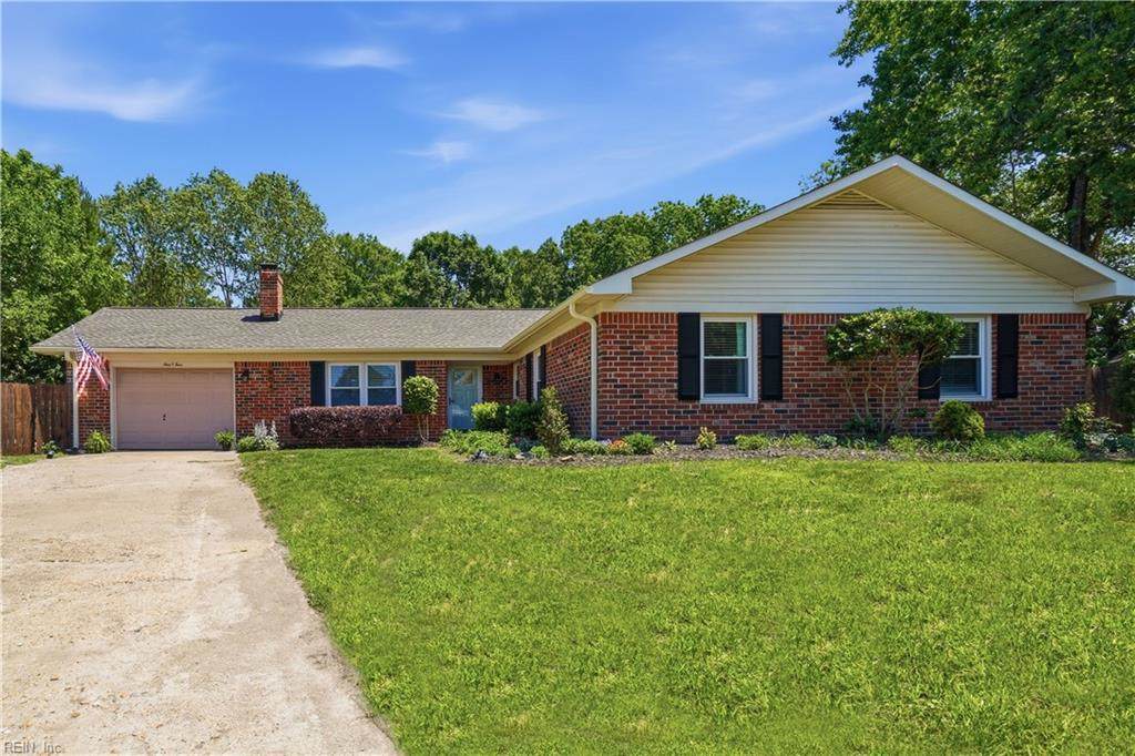 904 Marlborough Cir - Photo 1