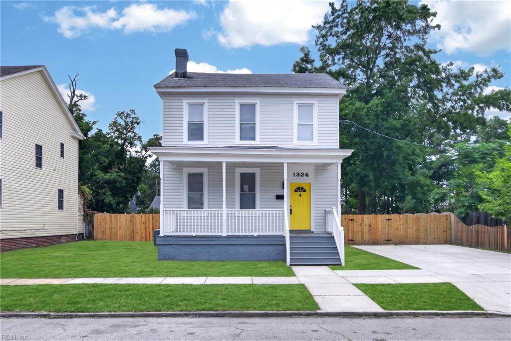 1324 Richmond Ave - Photo 1