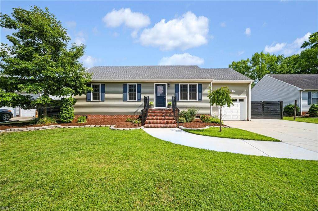 945 Aberdeen Ln - Photo 1