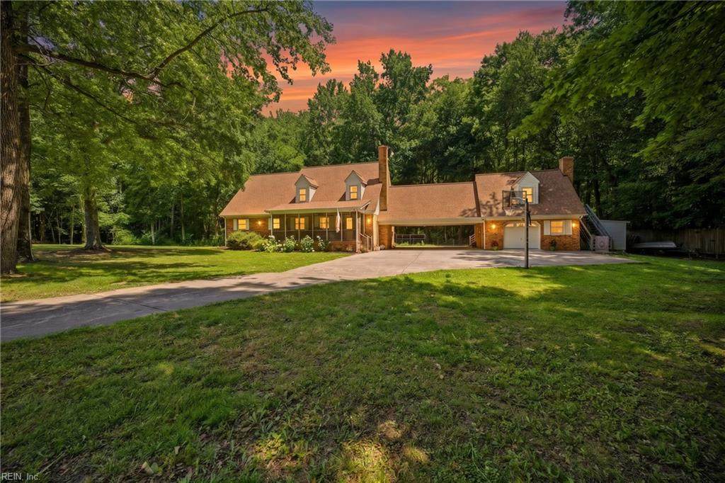735 Daniels Road Rd - Photo 1