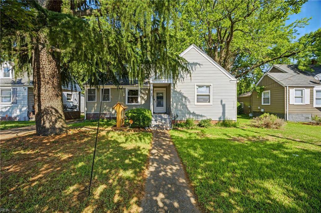 302 Plover Dr - Photo 1