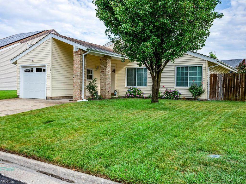 3440 Daffodil Cres - Photo 1