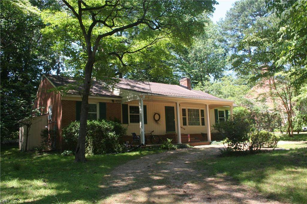 120 Berkeley Ln - Photo 1