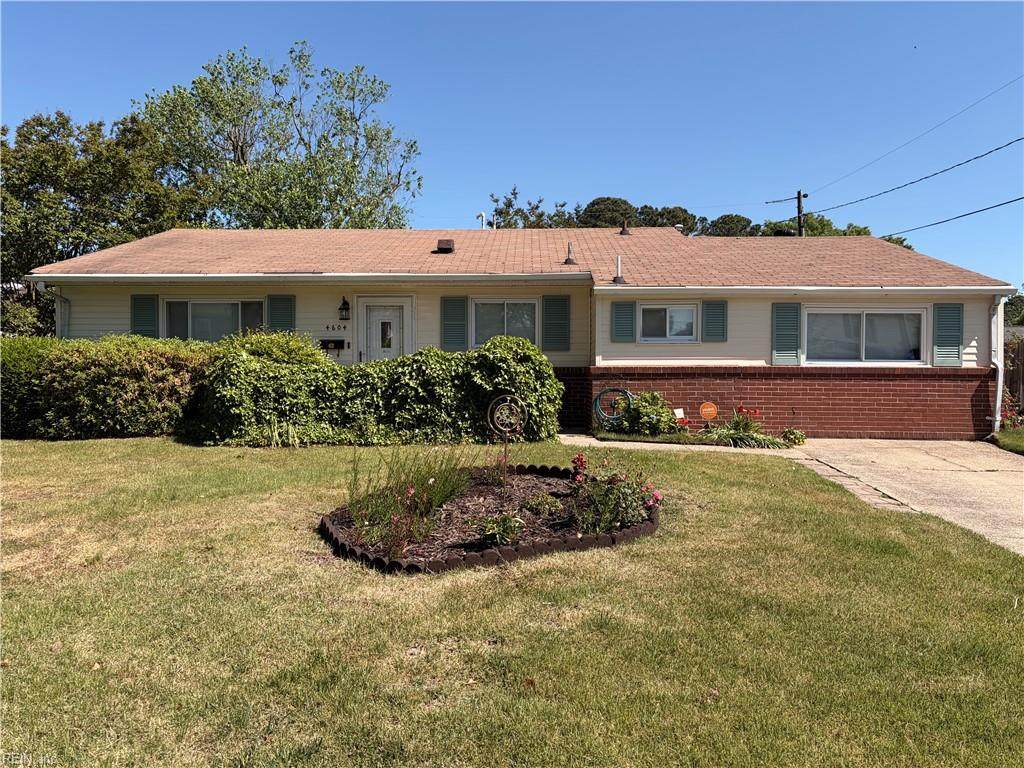 4604 Crown Point Ln - Photo 1