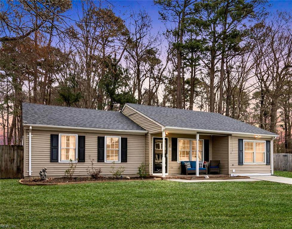 5 Jimmy Cir - Photo 1
