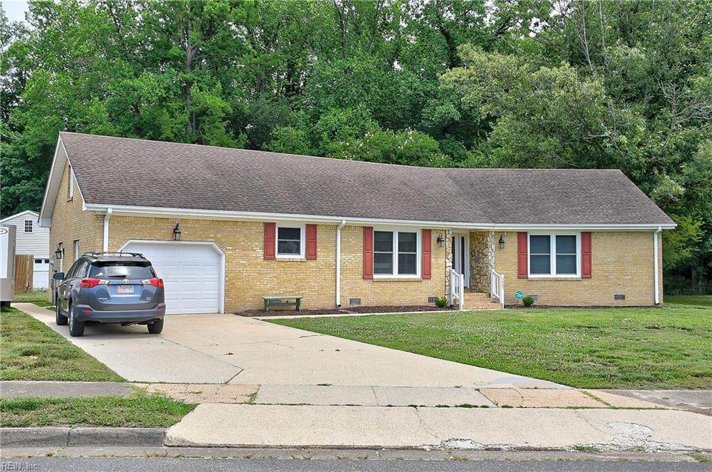 1537 Waterway Cir - Photo 1