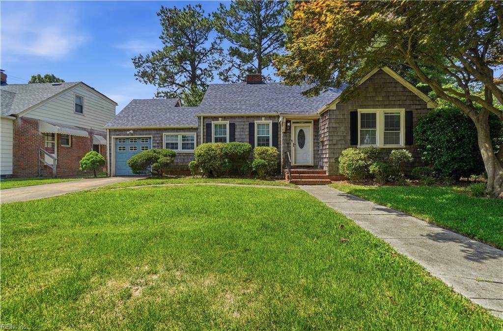 203 Burleigh Ave - Photo 1