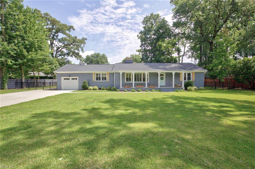 4716 Hermitage Rd - Photo 1