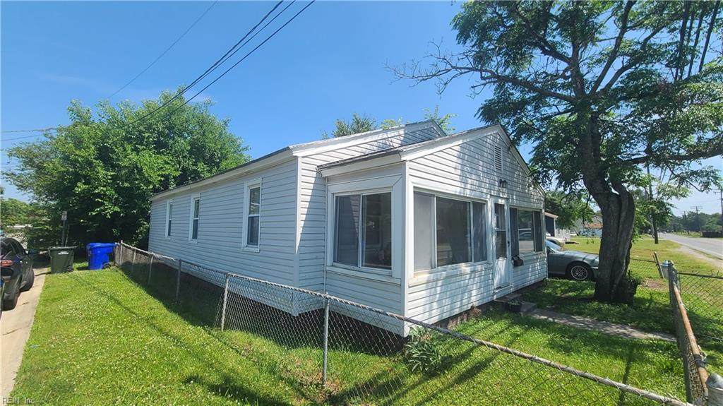 500 Factory St - Photo 1