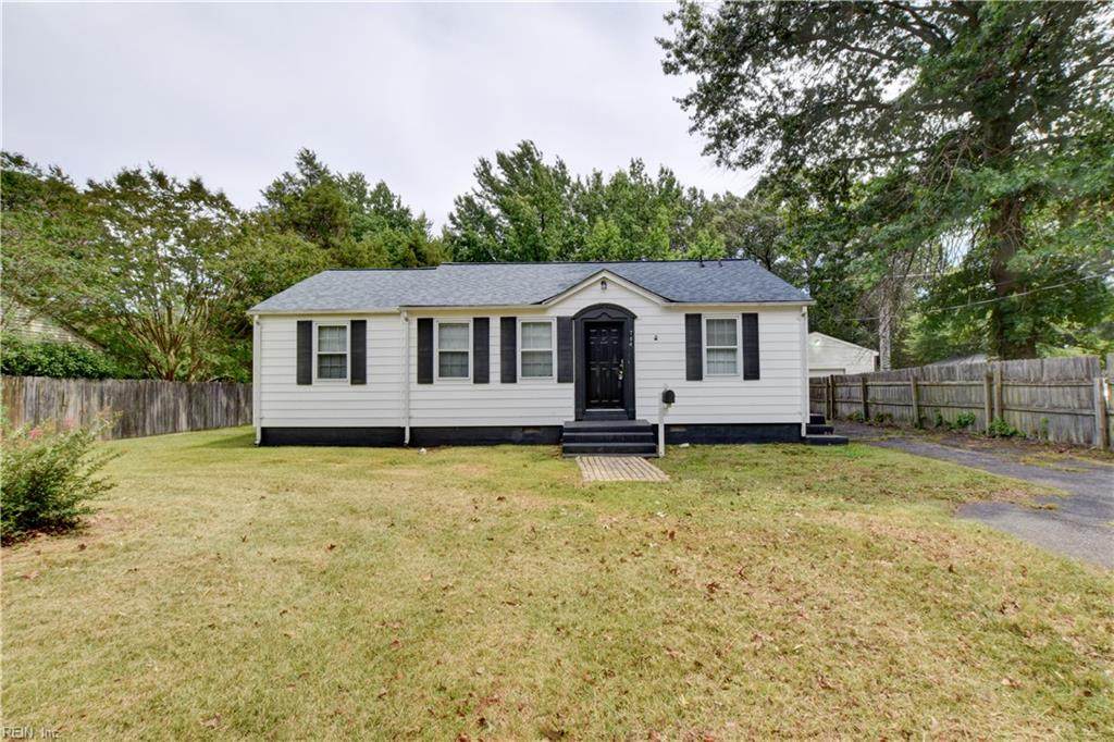 704 James Dr - Photo 1