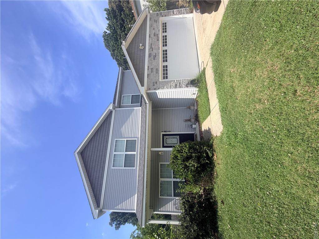 1477 Morgan Dr - Photo 1
