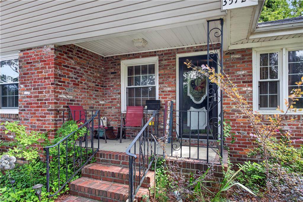 3572 Kentucky Ave - Photo 1