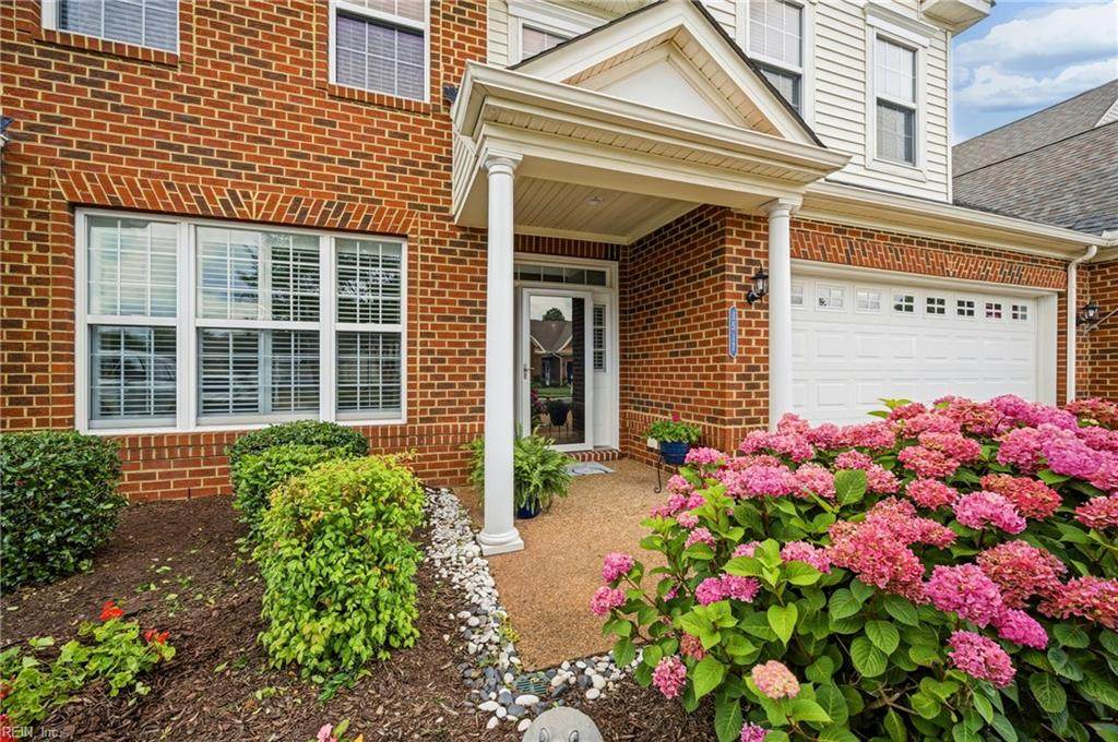 1517 Eagle Glen Dr - Photo 1
