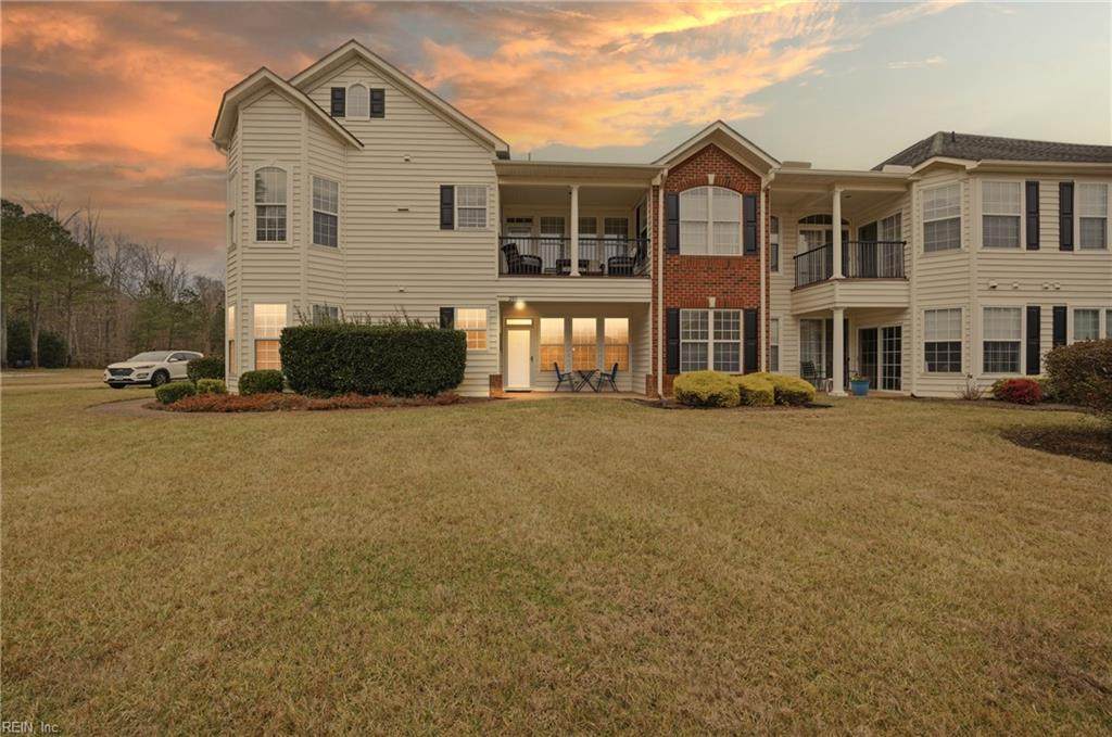 2811 Crescent Moon Ct - Photo 1