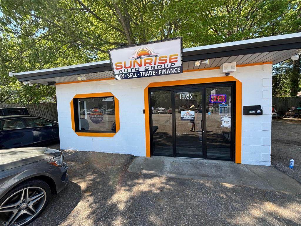 11025 Jefferson Ave - Photo 1