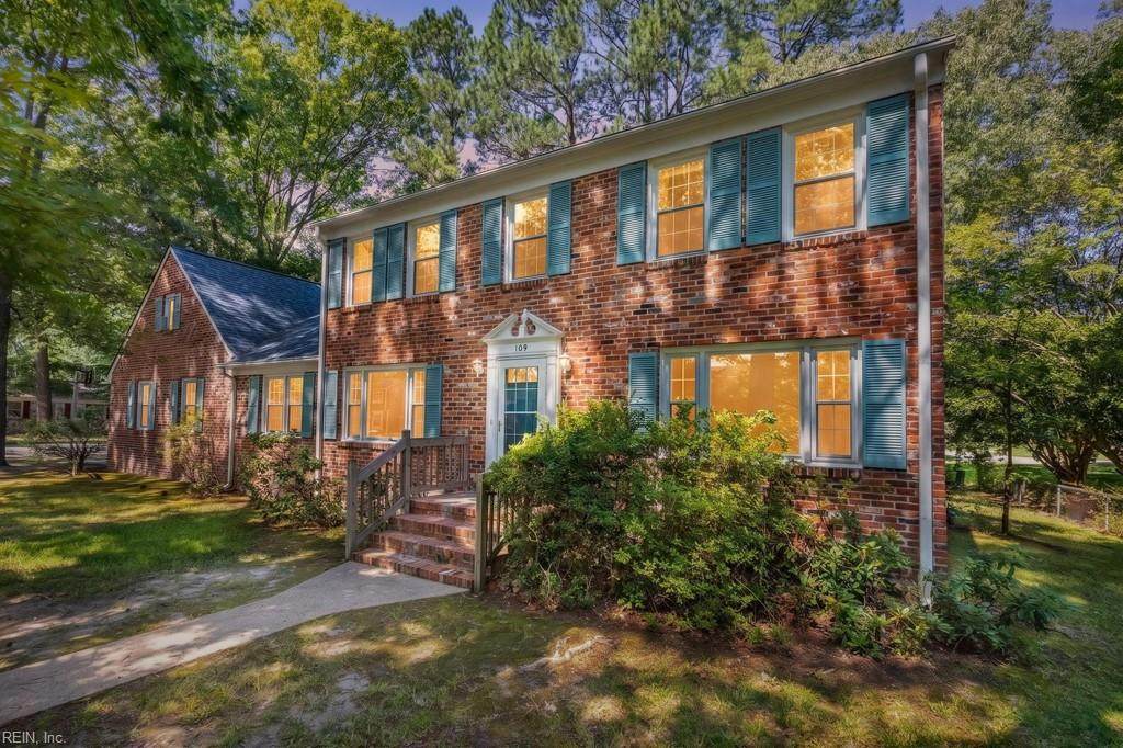 109 Rowe Dr - Photo 1