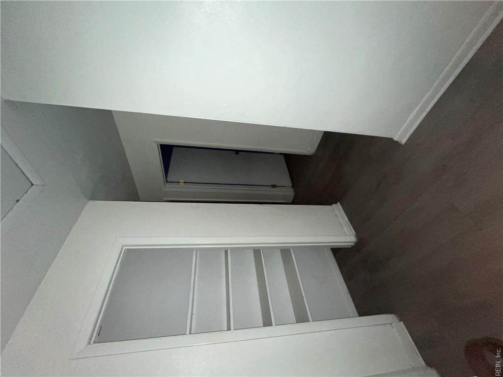 https://bt-photos.global.ssl.fastly.net/rein/orig_boomver_1_10642675-2.jpg